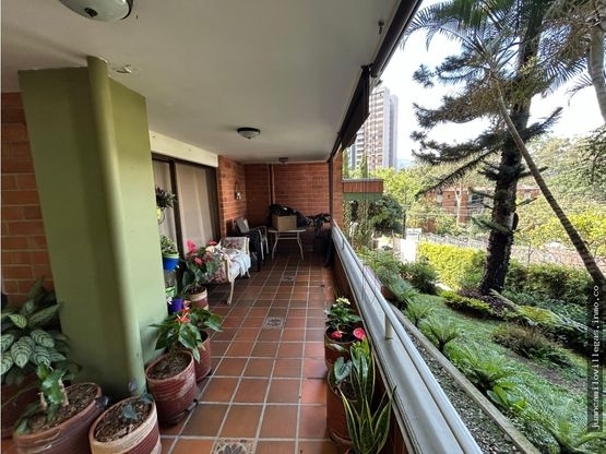 Apartamento en La Frontera, Medellín