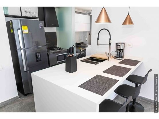 Apartamento en Loma de Los Bernal, Medellín