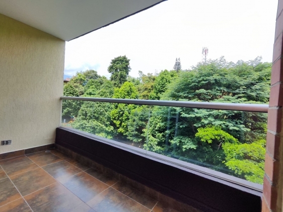 Apartamento en Loma de Cumbres, Envigado