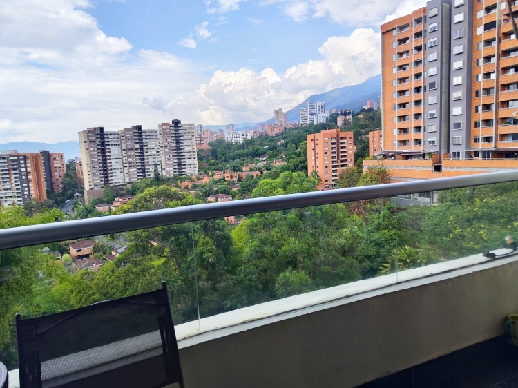 Apartamento en El Esmeraldal, Envigado