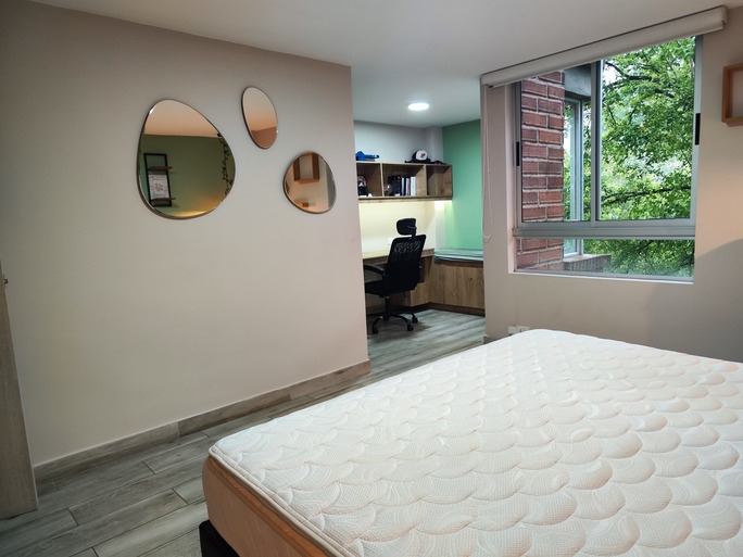 Apartamento en Carlos E. Restrepo, Medellín