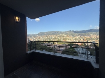 Apartamento en Viviendas del Sur, Itagüí