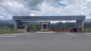 Lote en V. Fizebad, El Retiro