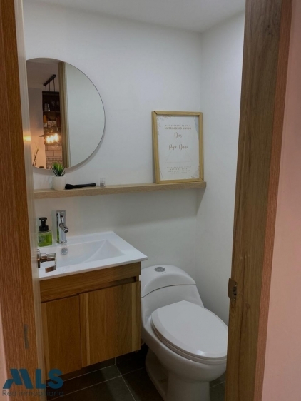 Apartamento en Loma del Indio, Medellín