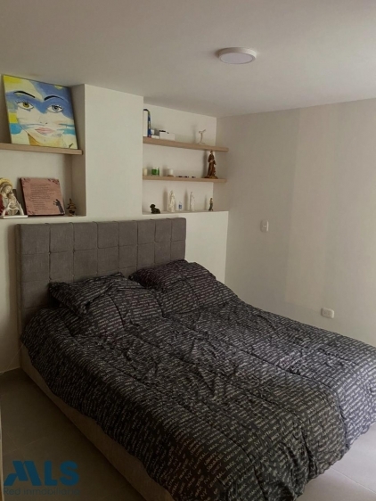 Apartamento en Loma del Indio, Medellín