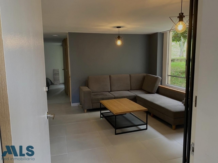 Apartamento en Loma del Indio, Medellín