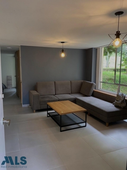 Apartamento en Loma del Indio, Medellín