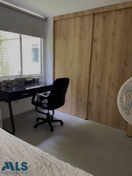 Apartamento en Loma del Indio, Medellín